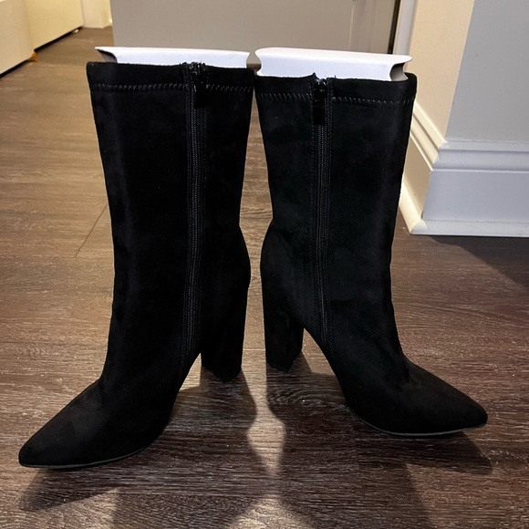 Velvet Calf length boots - Picture 5 of 5